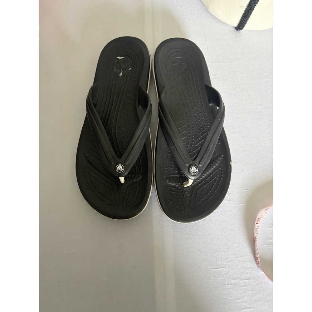 Crocs Crocband‎ Sandals Flip Flops Black White Unisex Size M 7 / W 9 EUC